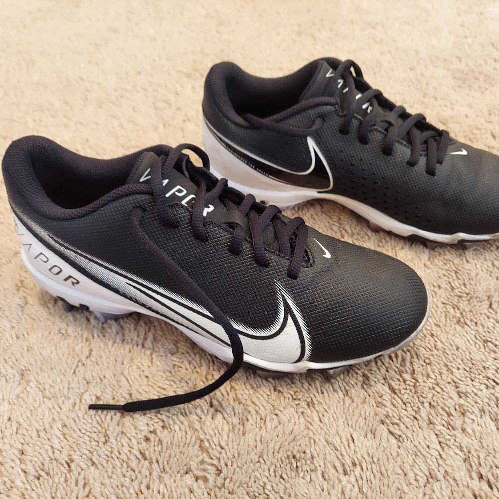 Nike Vapor Cleats - size 6.5